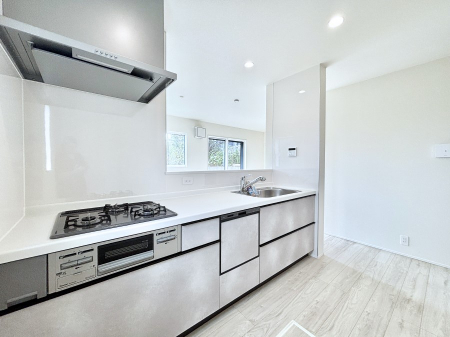 �L�b�`���@�L�X�Ƃ����g������̗ǂ��L�b�`���œ��X�̂��������y�����Ȃ肻��