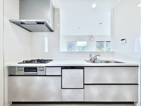 �L�b�`���@�������������I�ɁA�y�����I�V�X�e���L�b�`��  