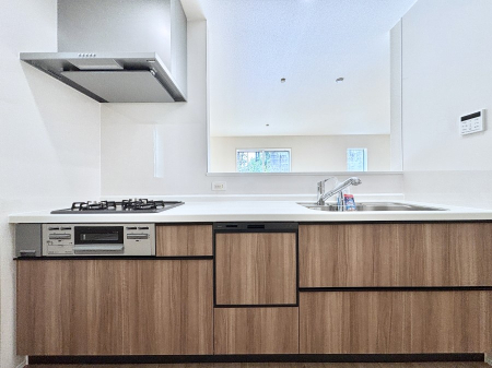 �L�b�`���@�������������I�ɁA�y�����I�V�X�e���L�b�`��  