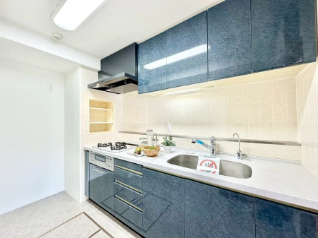 Lb`@LĎĝ悢Lb`ÂŉƑ̏Ί炪L܂