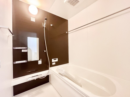 �����@����̔�����₷��؂ȃo�X�^�C���B�������Ƃ����C���y����Ŕ����Ƃ肽���ł��ˁI  