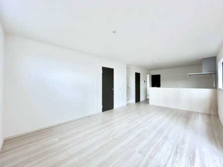 ���̑����ρ@�Ƒ������R�ƏW�܂�e���̃X�y�[�X�ɂȂ肻��