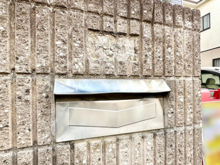 ���̑��@�V���v���f�U�C���̃|�X�g�B 