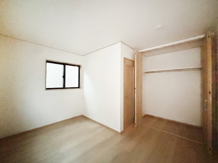 �q�������@�q�������ɂ��������߂Ȏ��[�X�y�[�X�����Ղ�̋���