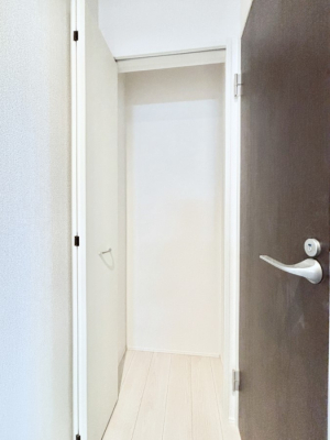 ���̑����ρ@�L�����[�B�|�������G�߂̏��������[���邱�Ƃ��ł��܂��B