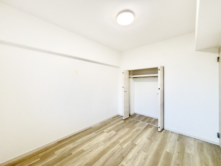 Q@g₷`ŃxbgƋ̒uɂ邱Ƃ܂B   