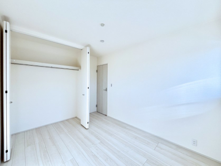 �q�������@�q�������ɂ��������߂Ȏ��[�X�y�[�X�����Ղ�̋���