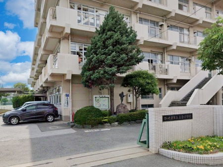 ���ӊ��@���w�Z 1500m �������܎s�� �y�����w�Z