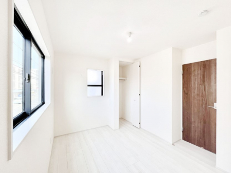 �q�������@���q���܂̂������Ƃ��Ă��I�ߗނ̐������ڂɕ֗��ȃN���[�[�b�g�t���̗m���B