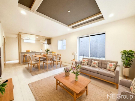 rO@Ƒ̓₩Șbŕ܂閾邢rO  ƋCGł