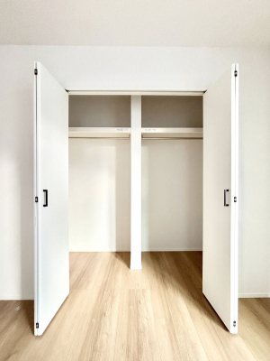 ���[�@�����Ղ�̎��[�X�y�[�X�ŉ��K�ɕ�点���� 