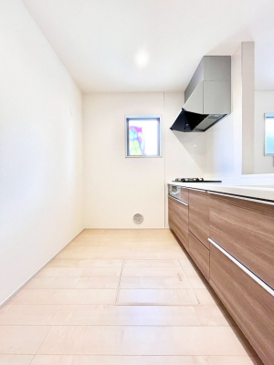 �L�b�`���@��Ƃ肠��L�b�`���ł͂��Ƒ��Ɗy�������������ł��܂��B