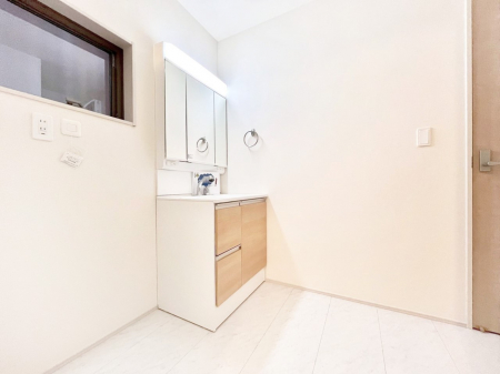 ���̑��@���邢���ʏ��͖����̐g�x�x���y�����ł����Ⴂ�����ł��B    