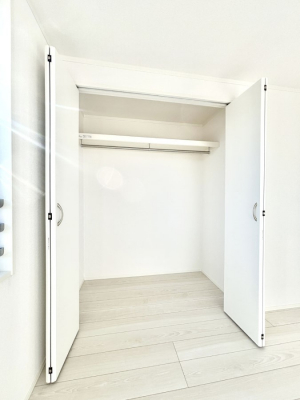 ���[�@�����Ղ�̎��[�X�y�[�X�ŉ��K�ɕ�点���� 