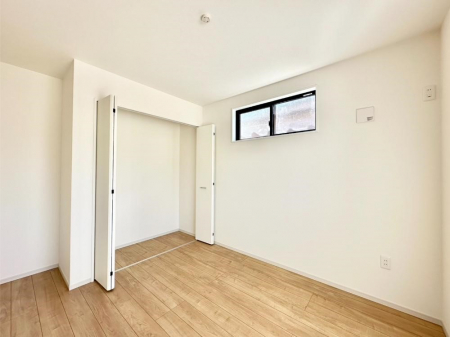 �q�������@�q�������ɂ��������߂Ȏ��[�X�y�[�X�����Ղ�̋���