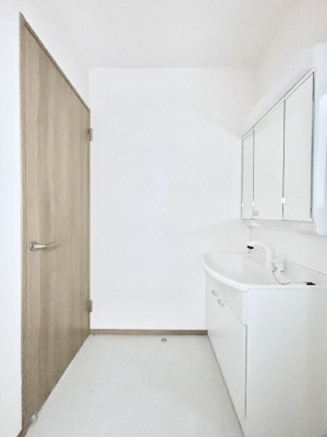 ���ʑ�E���ʏ��@��Ƃ�̐��ʃX�y�[�X�Œ��̐g�x�x�����N���N  