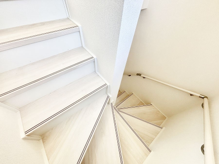 ���̑��@���S�����l�����K�i�ɂ͎肷���ݒu���Ă��܂�