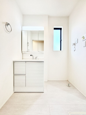 ���ʑ�E���ʏ��@���邢���ʏ��͖����̐g�x�x���y�����ł����Ⴂ�����ł��B