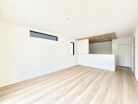 ���r���O�@�Z�ޕ��̌��������o�����A�C���e���A���l����̂��y���݂ȃ��r���O�ł��I 