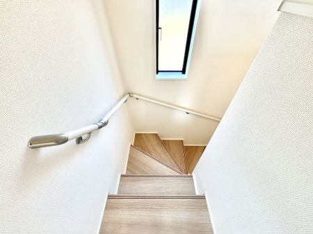 ���̑��@���S�����l�����K�i�ɂ͎肷���ݒu���Ă��܂�