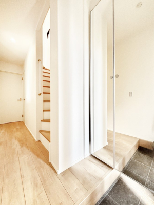 ց@~[tV[Y{bNX͂oO̐gȂ݃`FbNɕ֗