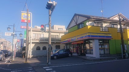 ���ӊ��@�R���r�j 800m �~�j�X�g�b�v ����؉h���X