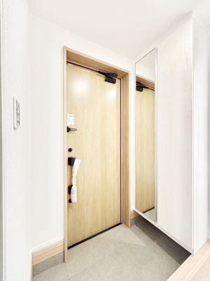 ց@V܂ł̃~[ԂɍLĂ܂