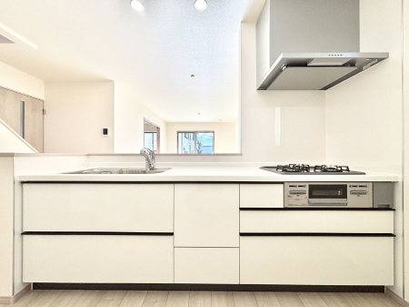 �L�b�`���@�������������I�ɁA�y�����I�V�X�e���L�b�`��  