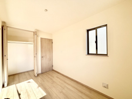 �q�������@�q�������ɂ��������߂Ȏ��[�X�y�[�X�����Ղ�̋���