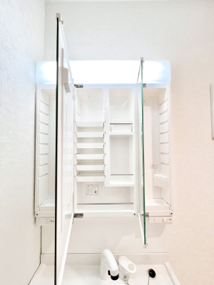 �@�J�[�X�y�[�X�L