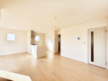 ���r���O�@17���̂k�c�j�͉Ƒ��݂�Ȃ̉��K��ԁI�Ƒ��̂Ȃ������������厖�ȃX�y�[�X�ł��B 