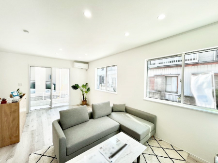 rO@邢zA͋̕Cɖ郊rOE_CjOB   