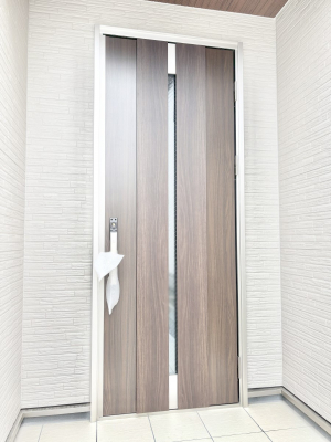 ���ց@��؂ȉƑ��A���q���o�}���錺�ցB