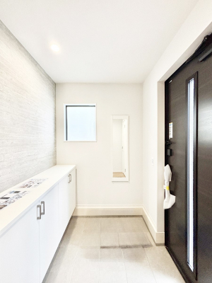 ���ց@�K���X�X���b�g�̓��������փh�A�������Ɍ���͂��Ă���܂�