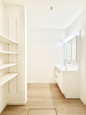 ���̑��@�L�X�Ƃ�Ƃ�̂��郉���h���[�X�y�[�X