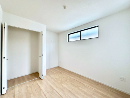 �q�������@�q�������ɂ��������߂Ȏ��[�X�y�[�X�����Ղ�̋���