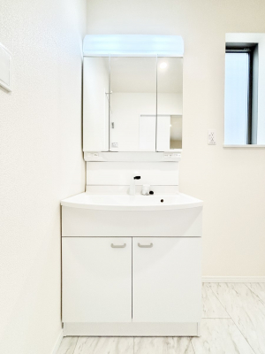 ʑEʏ@傫₷OʋŐʑ́AgȂ݃`FbN┧̂ɂ߂łB 