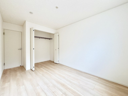 �q�������@�q�������ɂ��������߂Ȏ��[�X�y�[�X�����Ղ�̋���