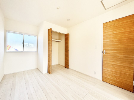 �q�������@�q�������ɂ��������߂Ȏ��[�X�y�[�X�����Ղ�̋���