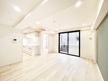 ̑ρ@傫ȑ炽Ղ̗zƕ郊rO