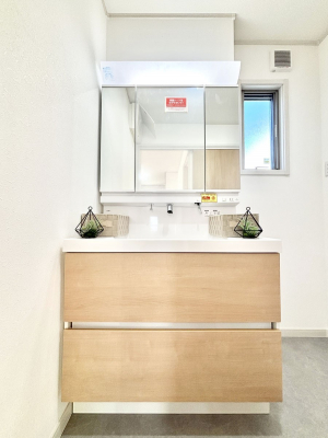 ���ʑ�E���ʏ��@���邢���ʏ��͖����̐g�x�x���y�����ł����Ⴂ�����ł��B