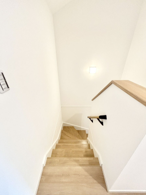 ���̑��@���S�����l�����K�i�ɂ͎肷���ݒu���Ă��܂�