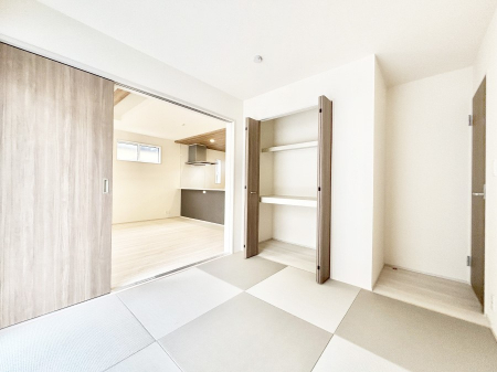 ���̑����ρ@�_�炩����̋�Ԃ́A���q�l�̗V�я�◈�q���̂����ĂȂ��̏ꏊ�Ƃ��ďd�󂵂܂��B 