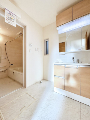 ���̑��@���������Ă���̂Ŏ��C�̑����ꏊ�ł����C���\���s���܂��B�����̐g�x�x���C�����ǂ��I