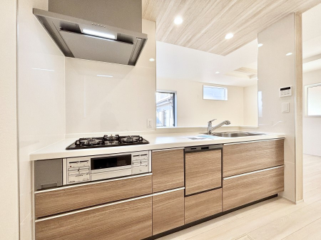 �L�b�`���@�������������I�ɁA�y�����I�V�X�e���L�b�`��  