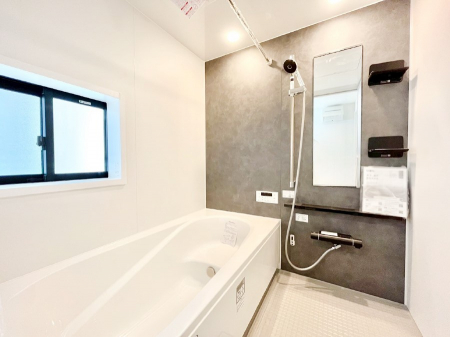 @1̔tbVłAKȃoX^CoĂ܂B