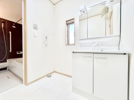 ���ʑ�E���ʏ��@������������ʉ��ώ��Œ��̐g�x�x�����K