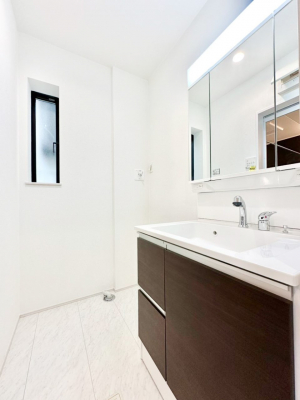 ̑@邢ʏ͖̐gxxyłႢłB    