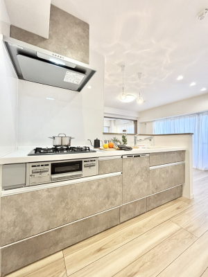 Lb`@̂ŉƑ̏Ί炪L܂I