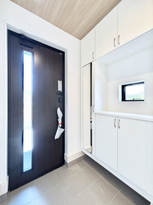 ���ց@����I�𗘗p���āA���z�������������q�l�������ĂȂ��ł��܂��B